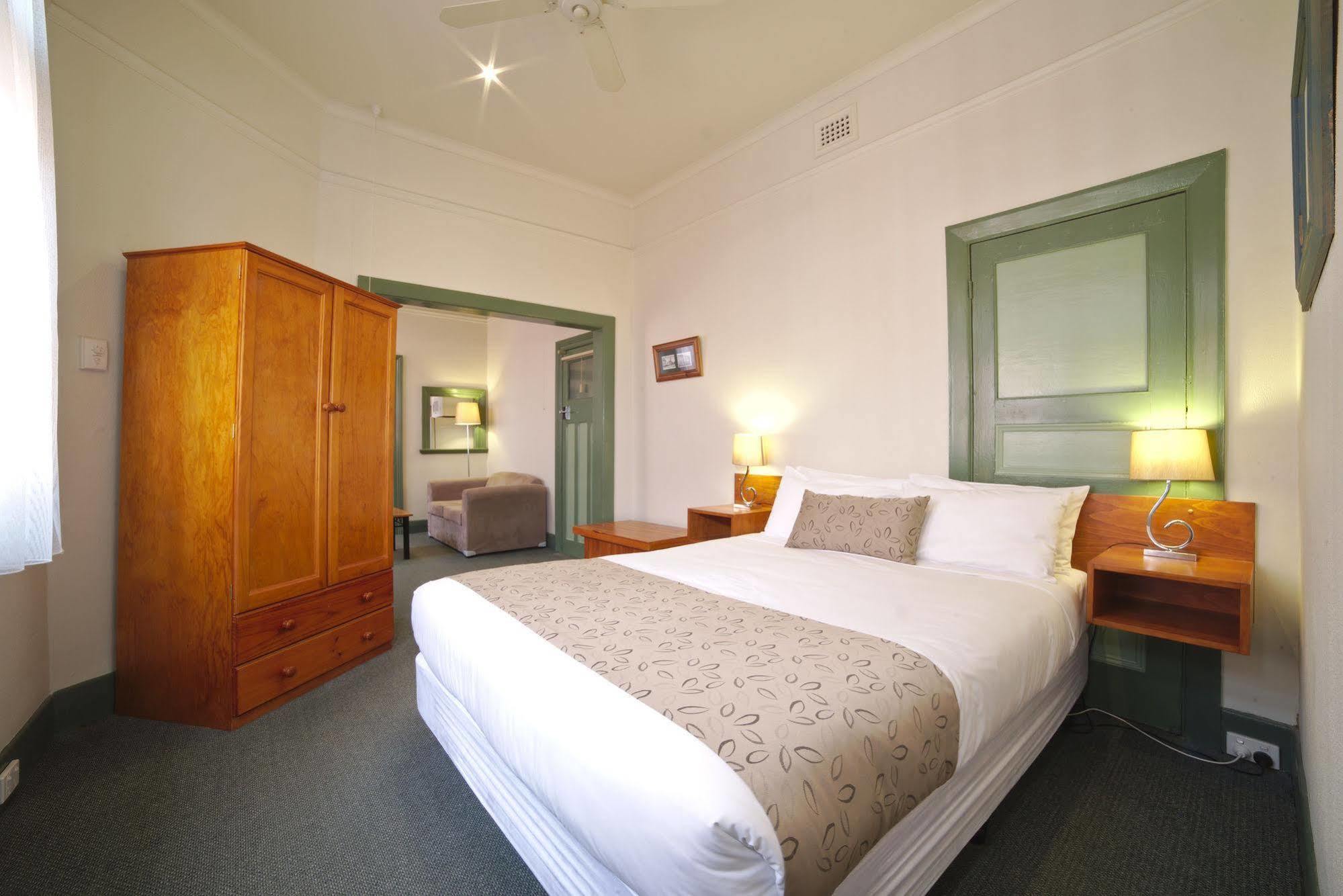 Ballarat Station Apartments Экстерьер фото